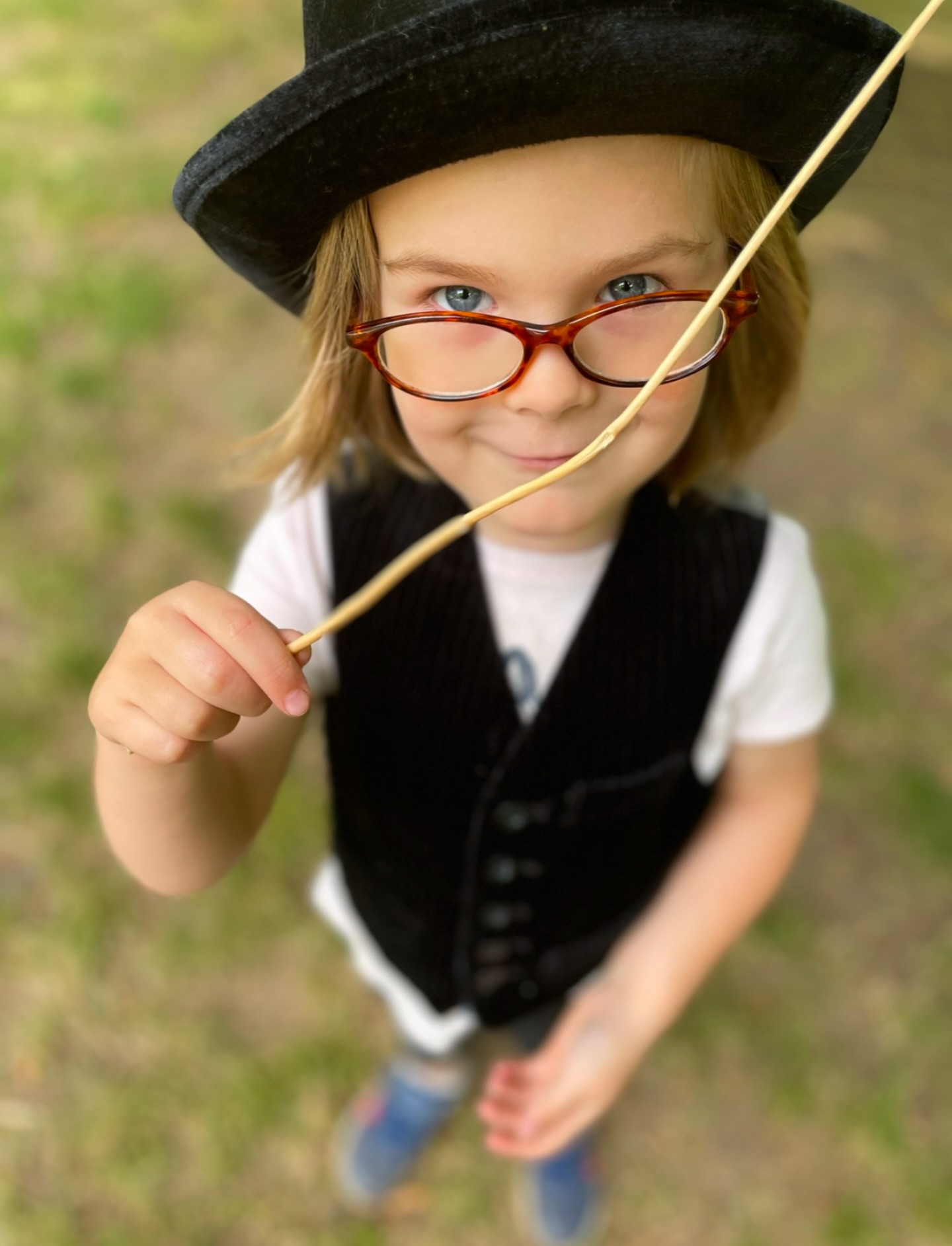 Meet one of our young directors in the making.
Original stories created with pure imagination and a whole lot of magic.

At Theater in the Park, kids build original stories from scratch—collaborating, creating, and shining in their own way.

We just unlocked more spots—and Save50 gets you $50 off this week! Even the weeks that say FULL!
wedgwooddrama.com
#WedgwoodDrama #TheaterInThePark #CreativeKids #SummerCampMagic #SeattleSummerCamp